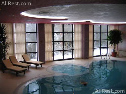 Belmont Hotel 12